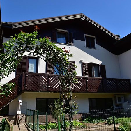 Apartment Jang โทลมิน ภายนอก รูปภาพ